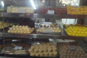 Shri Parameshwari Sweets & Chats image
