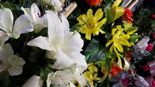 Florist «Exotic Florist & Gifts», reviews and photos, 1909 S Main St, Madisonville, KY 42431, USA