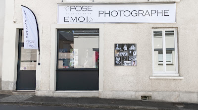 Pose Emoi à Yvré-le-Pôlin
