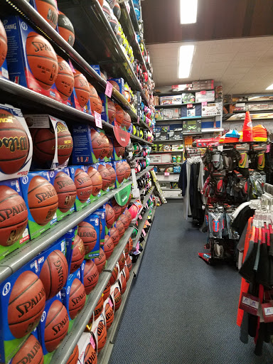 Sporting Goods Store «Big 5 Sporting Goods - Wilshire», reviews and photos, 6601 Wilshire Blvd, Los Angeles, CA 90048, USA