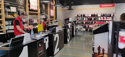 Magasin de vêtements Sport 2000 - Espace Montagne Cabriès