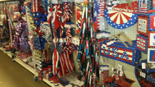 Dollar Store «Dollar Tree», reviews and photos, 429 Indiana Ave, New Castle, IN 47362, USA