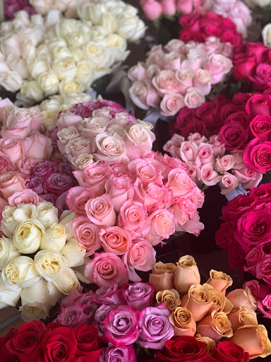 Florist «Sweet Pea Florist», reviews and photos, 5918 Naples Plaza, Long Beach, CA 90803, USA