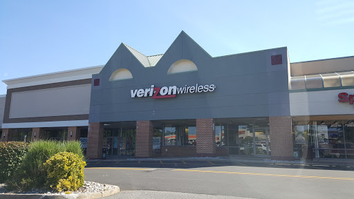 Verizon, 310 NJ-36 #711, West Long Branch, NJ 07764, USA, 