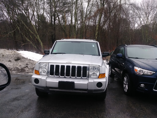 Used Car Dealer «J & A Auto Center», reviews and photos, 211 Broadway, Raynham, MA 02767, USA