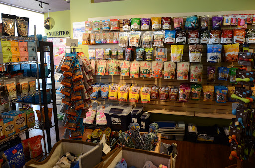 Pet Supply Store «Four Muddy Paws», reviews and photos, 2127 IL-157, Edwardsville, IL 62025, USA