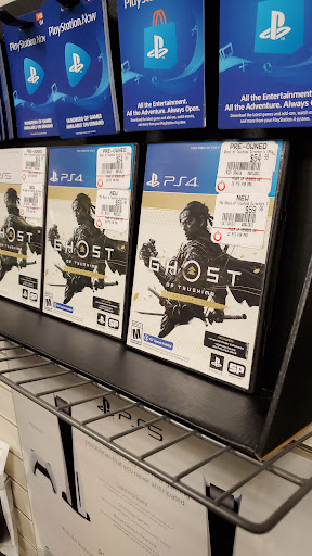 Video Game Store «GameStop», reviews and photos, 401 Center St NE, Salem, OR 97301, USA