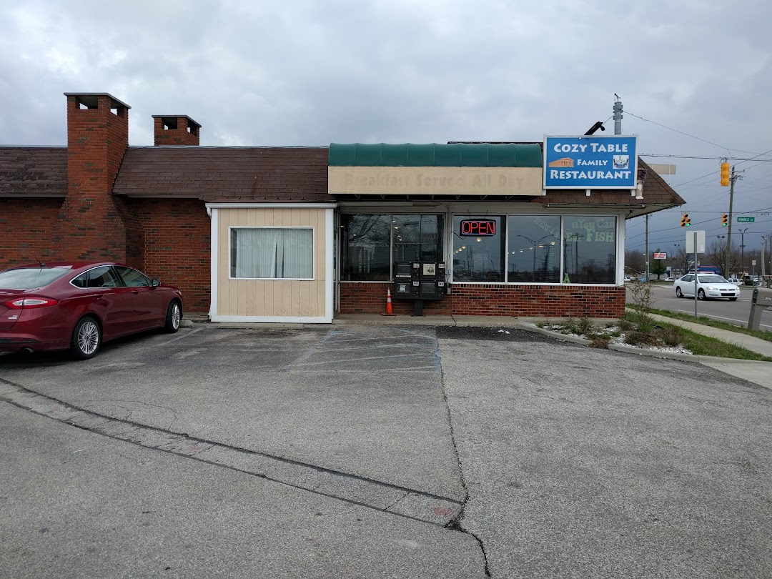 Cozy Table Family Restaurant and a Pancake House