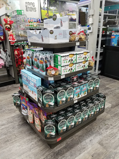 Pet Supply Store «Pet Supplies Plus», reviews and photos, 5960 Jog Rd Suite A, Lake Worth, FL 33467, USA