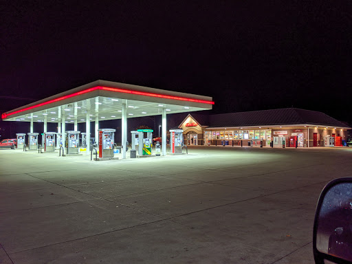 Convenience Store «Kwik Trip #330», reviews and photos, 104 Aspen Ln N, Belle Plaine, MN 56011, USA
