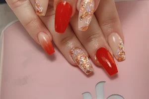 Kansas nails and Spa image