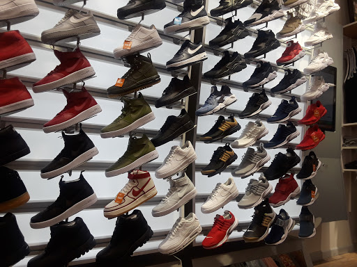 Shoe Store «KicksUSA», reviews and photos, 1575 N 52nd St, Philadelphia, PA 19131, USA