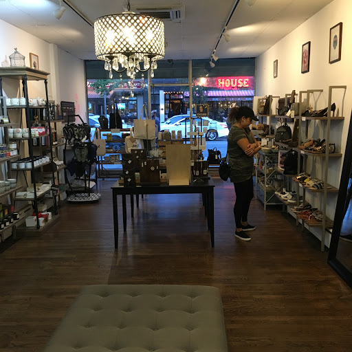 Boutique «The Brass Owl», reviews and photos, 36-19 Ditmars Blvd, Queens, NY 11105, USA