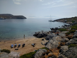 Analipsi Beach'in fotoğrafı geniş bir kıyı şeridi ile birlikte