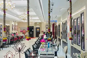 Tanishq Jewellery - Lucknow - Phoenix Mall image