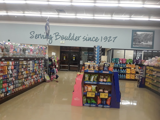 Grocery Store «Safeway», reviews and photos, 3325 28th St, Boulder, CO 80302, USA