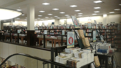 Barnes & Noble image