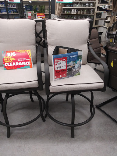 Discount Store «Big Lots», reviews and photos, 989 N Walnut Creek Dr #151, Mansfield, TX 76063, USA