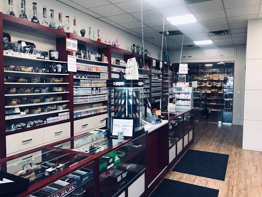 VAPE, EJUICE, CIGARS, PAPERS, VAPORIZERS & ACCESSORIES IN GLENMORE- Lakeside Humidor & Smokes