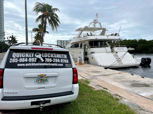 Locksmith «Quickly Locksmith Miami», reviews and photos, 115 S Miami Ave, Miami, FL 33130, USA