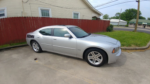 Barber Shop «Nu Look Barber & Styling Shop», reviews and photos, 1626 Spring St, Jeffersonville, IN 47130, USA