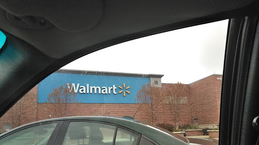 Department Store «Walmart Supercenter», reviews and photos, 970 Gehringer Dr, Fowlerville, MI 48836, USA