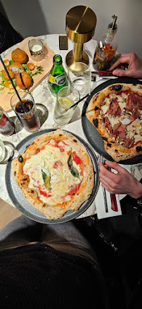Pizza du Restaurant italien Viaggio Ristorante à Orléans - n°12