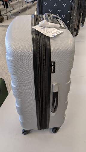 Clothing Store «Ross Dress for Less», reviews and photos, 2151 N Harris Blvd, Layton, UT 84041, USA