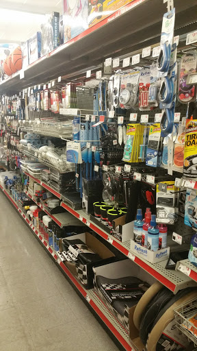 Dollar Store «FAMILY DOLLAR», reviews and photos, 1575 S Market St, Elizabethtown, PA 17022, USA