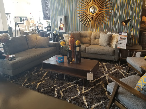 Furniture Store «Ashley HomeStore», reviews and photos, 1850 Scottsville Rd, Bowling Green, KY 42101, USA