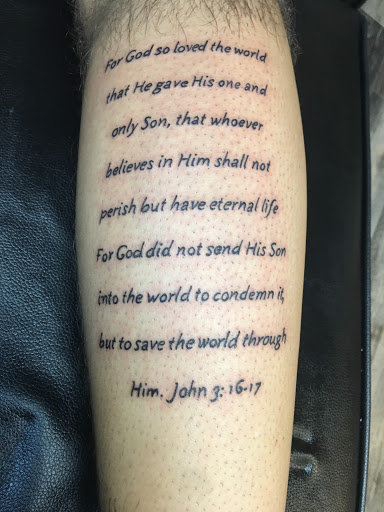 Explore back shoulder tattoo ideas for men, creative tattoo ideas in Warner Robins, available at Untold Pain Tattoo Studio