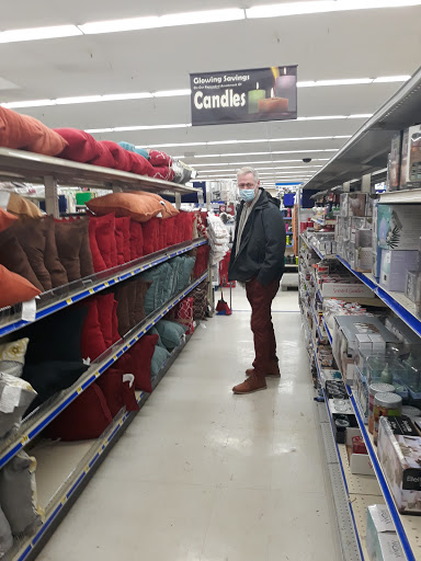 Shopping Mall «Pantops Shopping Center», reviews and photos, 250 Free Bridge Ln, Charlottesville, VA 22911, USA