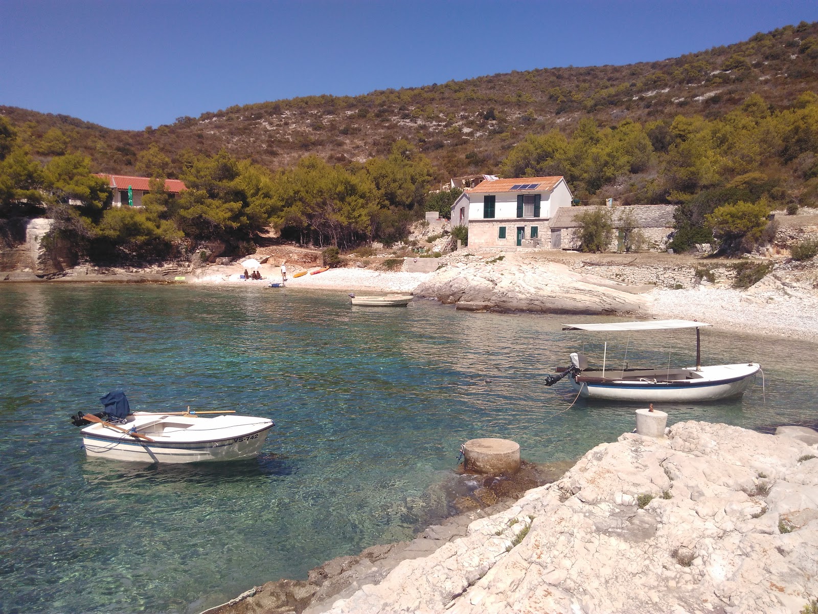 Foto di Vela Travna e l'insediamento