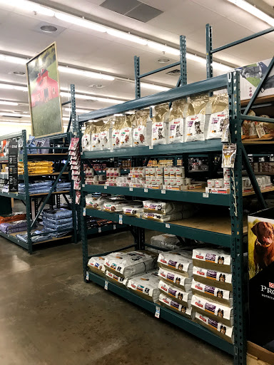 Pet Supply Store «Petco Animal Supplies», reviews and photos, 1820a W Uintah St, Colorado Springs, CO 80904, USA
