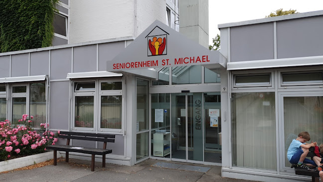 Kommentare und Rezensionen über Seniorenheim St. Michael
