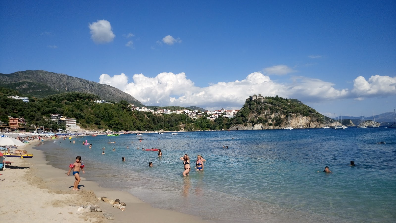 Photo of Valtos beach with very clean level of cleanliness