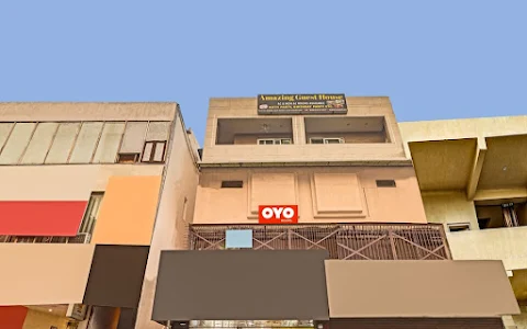 OYO Flagship Amazing Guest house image
