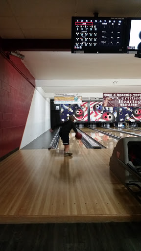Bowling Alley «Laurel Lanes», reviews and photos, 108 W 8th St, Port Angeles, WA 98362, USA