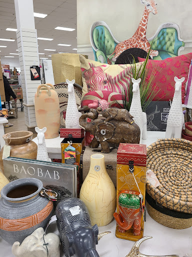 Department Store «HomeGoods», reviews and photos, 150 N Village Ave, Rockville Centre, NY 11570, USA