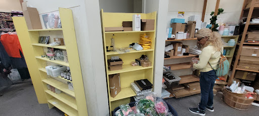 Used Furniture Store «Habitat for Humanity Yuba/Sutter ReStore», reviews and photos