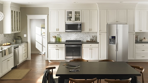 Appliance Store «Famous Tate Appliance & Bedding Centers», reviews and photos, 3571 Florida Ave S, Lakeland, FL 33803, USA