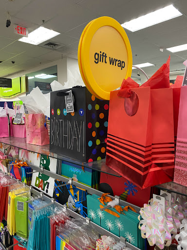 Convenience Store «CVS», reviews and photos, 24 Mamaroneck Ave, White Plains, NY 10601, USA