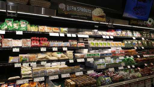 Korean Grocery Store «H Mart», reviews and photos, 3385 Milwaukee Ave, Northbrook, IL 60062, USA