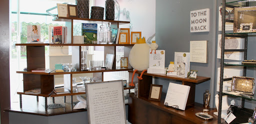 Jewelry Store «Hedges Designs», reviews and photos, 13 N Franklin St, Chagrin Falls, OH 44022, USA