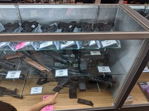 Sporting Goods Store «Big 5 Sporting Goods», reviews and photos, 3239 Camino De Los Coches #102, Carlsbad, CA 92009, USA