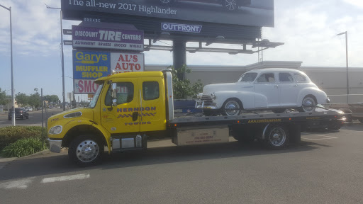 Tire Shop «Discount Tire Centers - Fresno, CA», reviews and photos, 6615 N Blackstone Ave, Fresno, CA 93710, USA