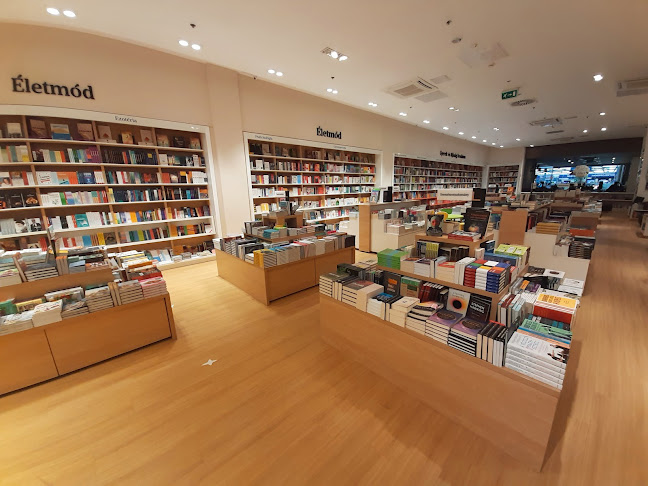 Értékelések erről a helyről: Libri KÖKI Terminál Könyvesbolt, Budapest - Könyvesbolt