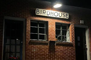Birdhouse image
