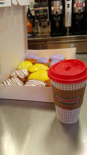Donut Shop «Krispy Kreme», reviews and photos, 1021 Polaris Pkwy, Columbus, OH 43240, USA