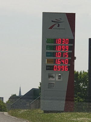 Intermarché station-service Saint-Quentin à Saint-Quentin